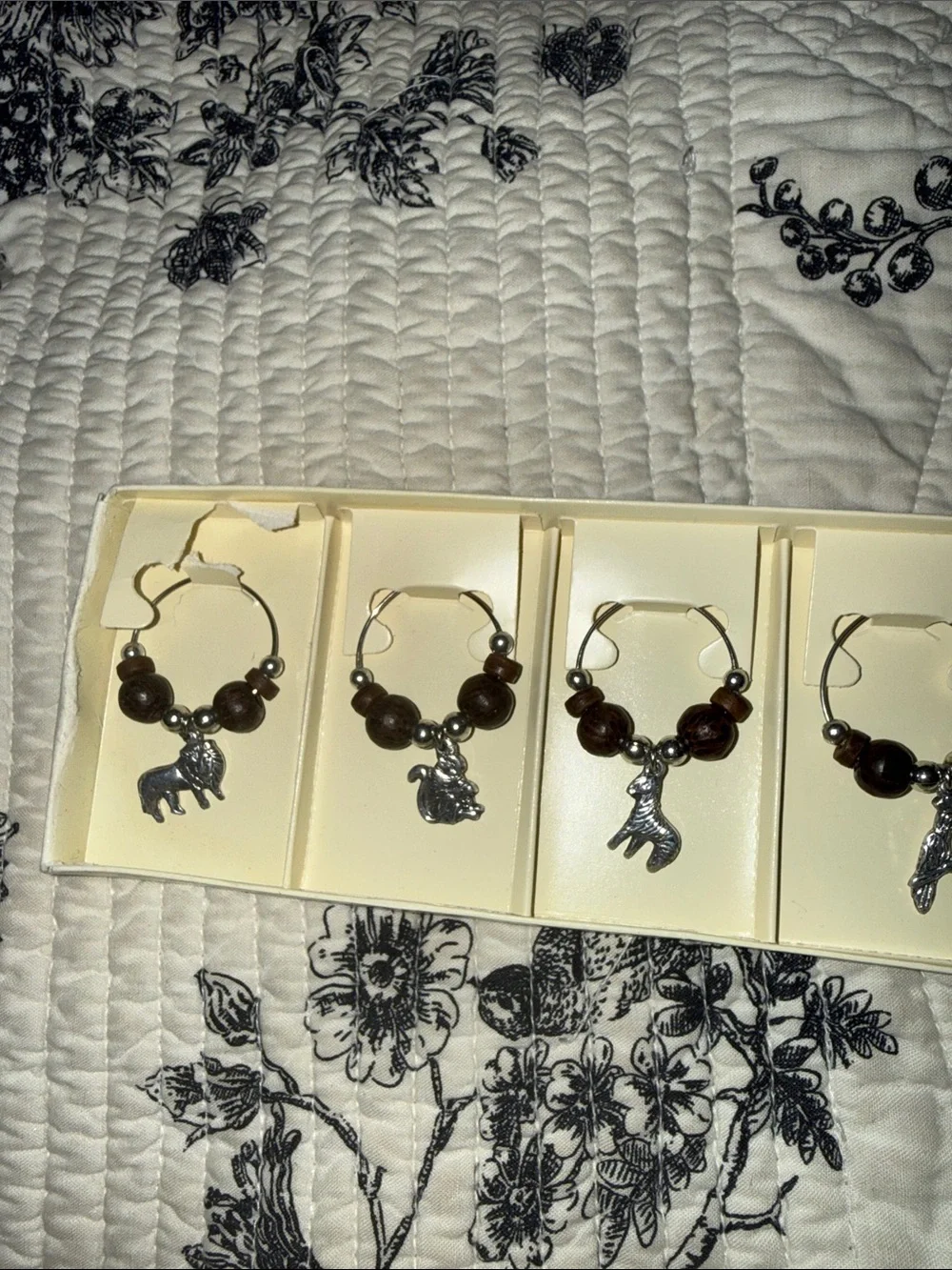 Pier 1 imports Wine Charms set of 6 animals jungle safari